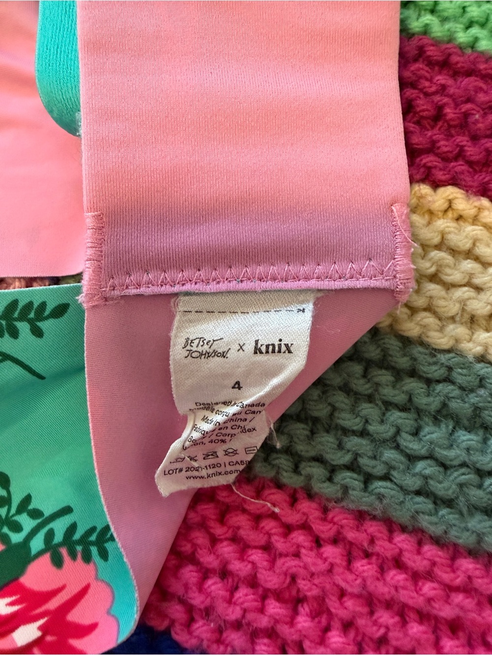 knix Floral Mint & Pink Wireless revolution Bra - Picture 3 of 3